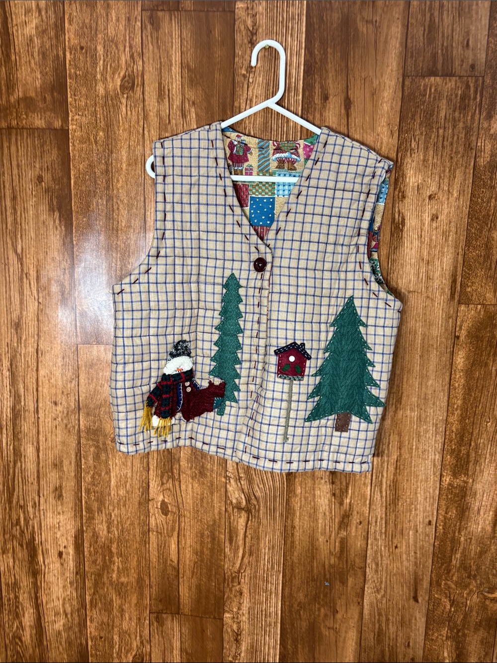 Beige Plaid Holiday Appliqué Vest with Green Trees